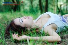 �����۾������˿�����Ƶ�����ŷ����տ�Ļ ϰ��ƽ�򸾽���������...